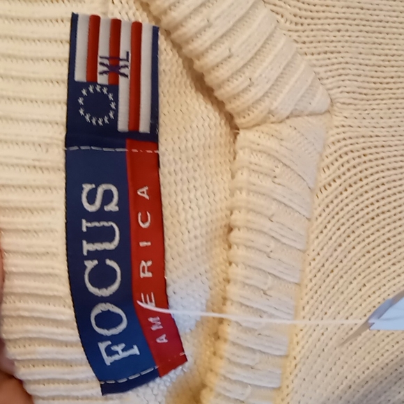 Focus America BNWT 9/11 Brian C. Hickey Fund Sweater Sz XL - Picture 5 of 13